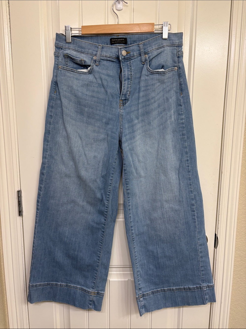 Banana Republic Light Blue Curvy High Rise Wide-Leg Jeans